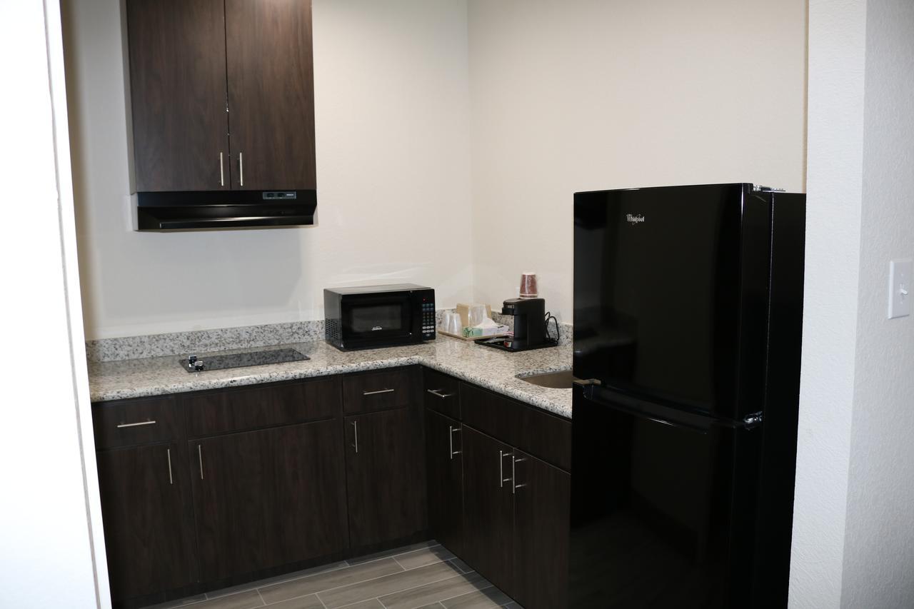 Scottish Inn & Suites - Iah Airport Humble Bagian luar foto