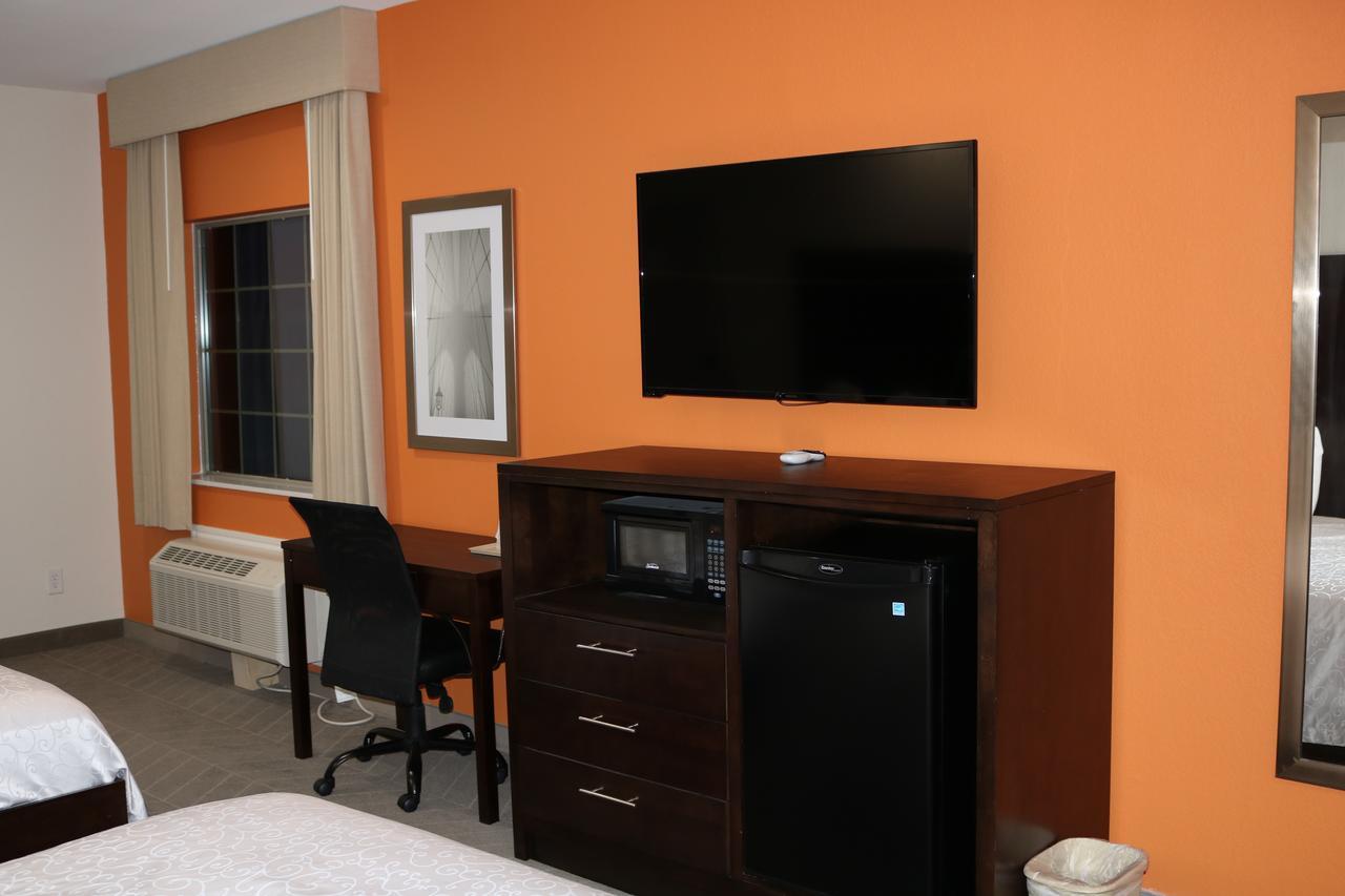 Scottish Inn & Suites - Iah Airport Humble Bagian luar foto