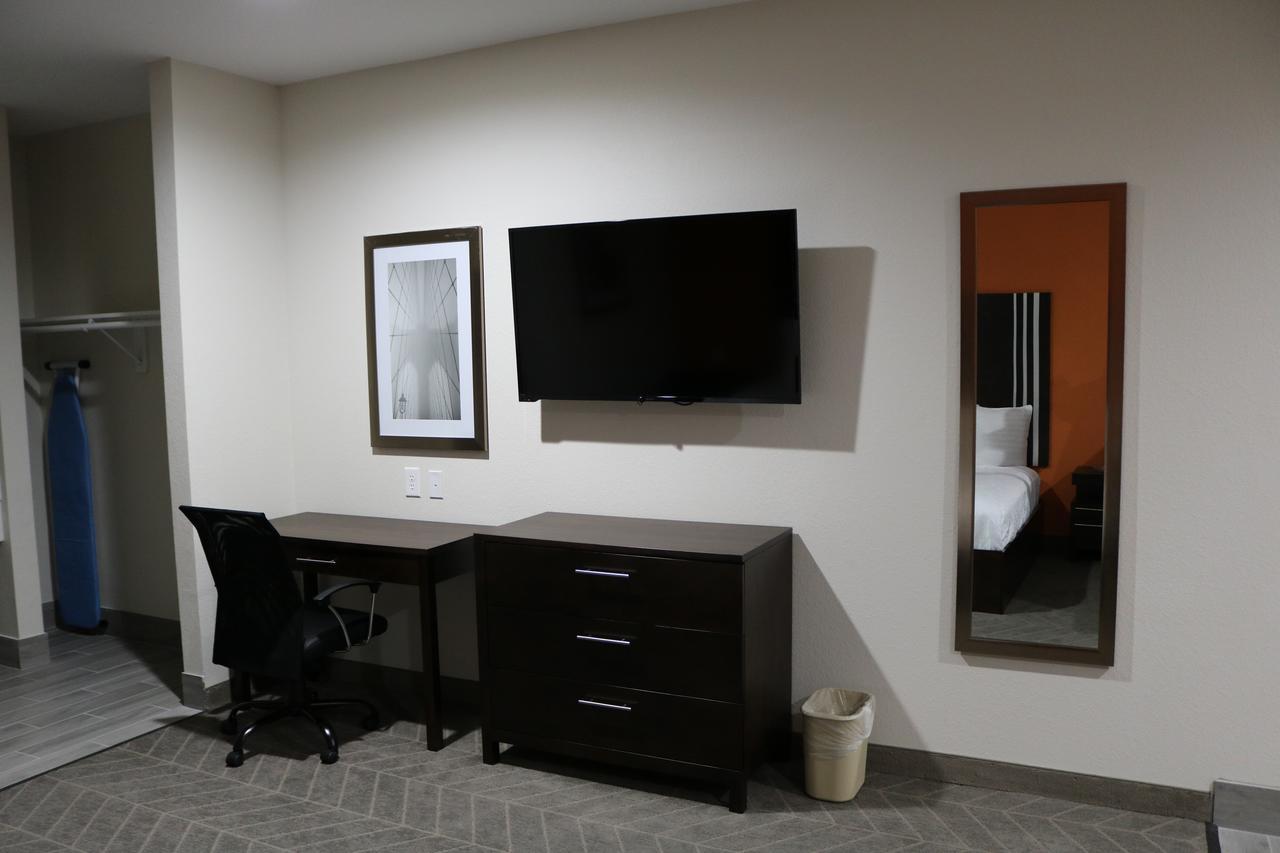 Scottish Inn & Suites - Iah Airport Humble Bagian luar foto