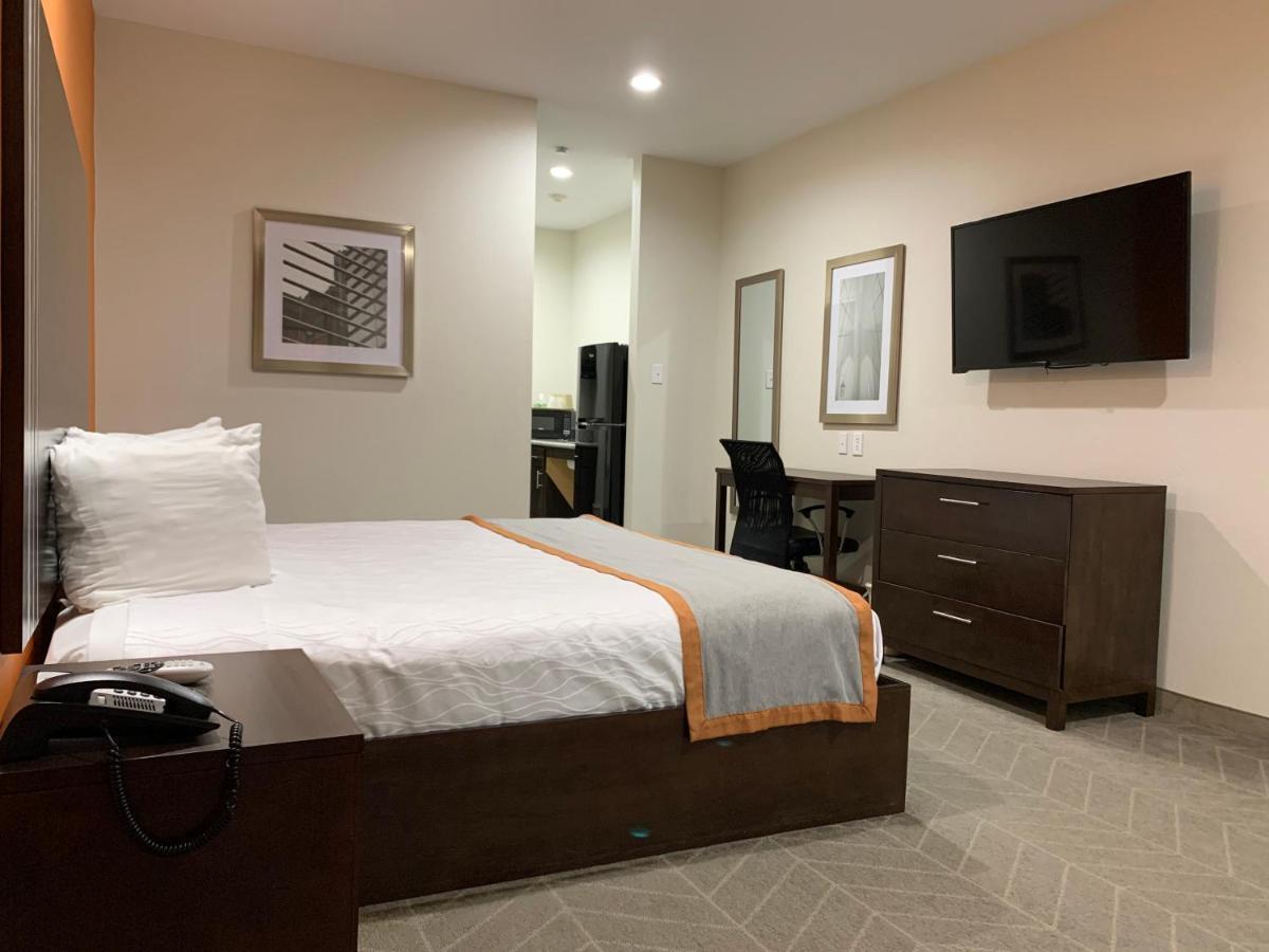 Scottish Inn & Suites - Iah Airport Humble Bagian luar foto
